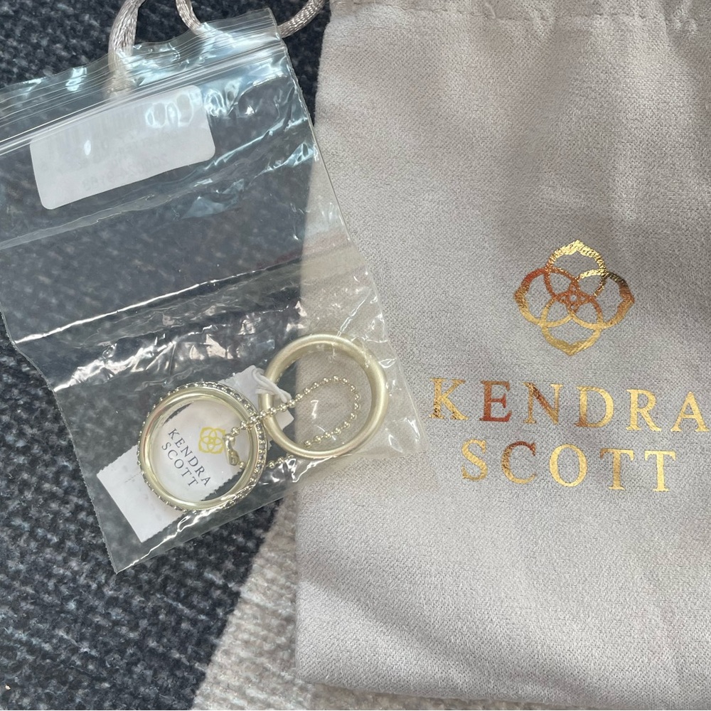 NWT Kendra Scott collette ring pair size 7
